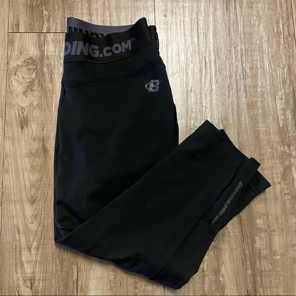 BodyBuilding Capri Leggings - Picture 1 of 4